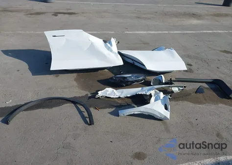 2024 Tesla Model Y Long Range Dual Motor All-Wheel Drive from USA, damaged, VIN 7SAYGAEE2RF195688